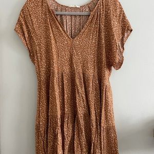 Flowy midi boutique dress
